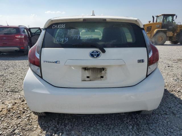 JTDKDTB30G1122724 - 2016 TOYOTA PRIUS C WHITE photo 6