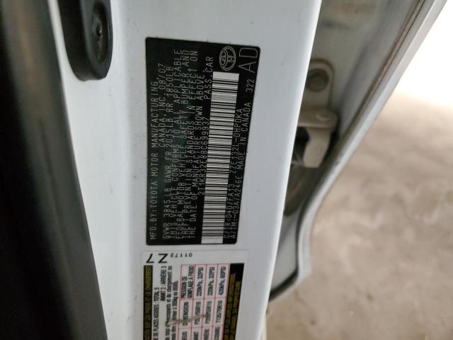 2T1KR32E88C699937 - 2008 TOYOTA COROLLA MA XR WHITE photo 12