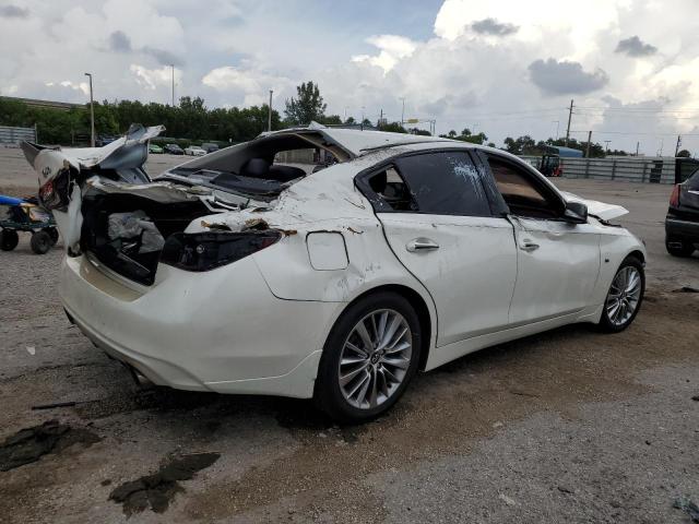 JN1EV7APXJM366511 - 2018 INFINITI Q50 LUXE WHITE photo 3