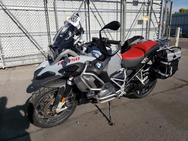 WB10J530XKZF78837 - 2019 BMW R 1250 GS ADVENTURE SILVER photo 2