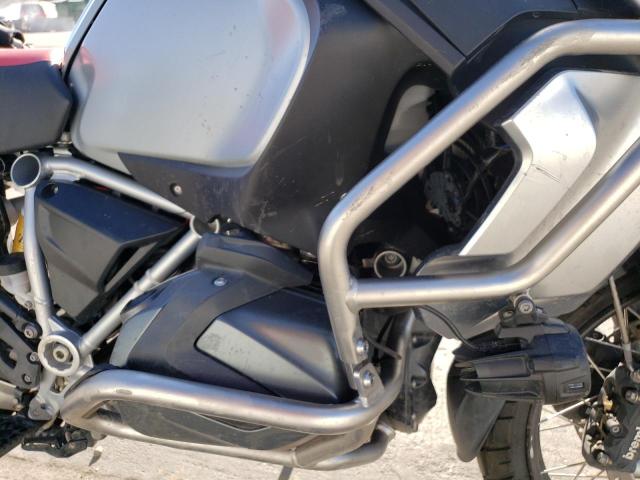 WB10J530XKZF78837 - 2019 BMW R 1250 GS ADVENTURE SILVER photo 9