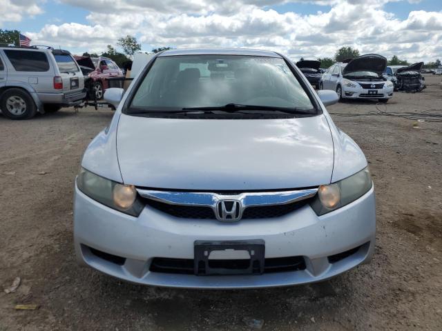 19XFA1F58AE043977 - 2010 HONDA CIVIC LX 银色 照片 5