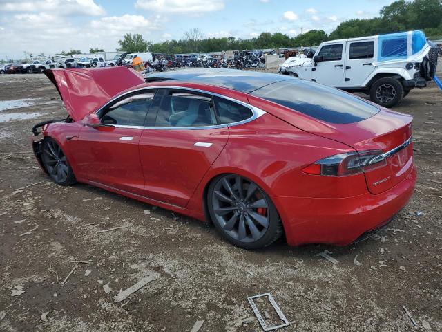 5YJSA1E46HF198877 - 2017 TESLA MODEL S Czerwony zdjęcie 2