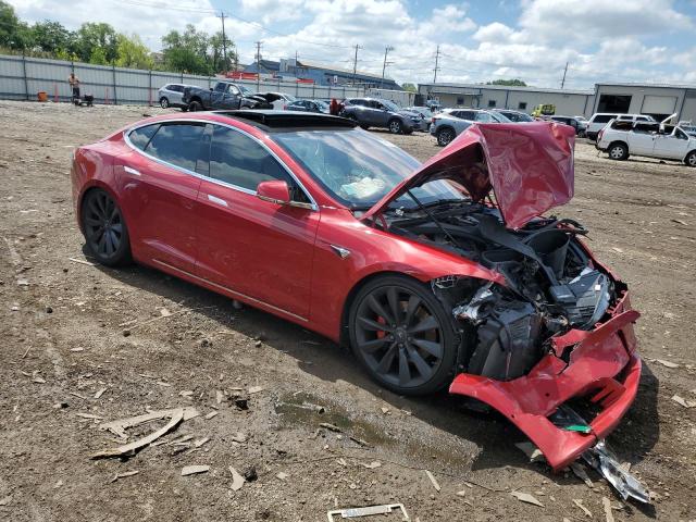 5YJSA1E46HF198877 - 2017 TESLA MODEL S Czerwony zdjęcie 4