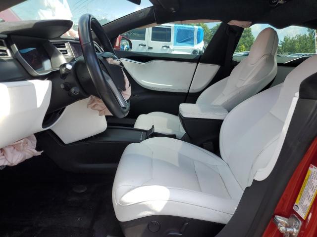 5YJSA1E46HF198877 - 2017 TESLA MODEL S Czerwony zdjęcie 7