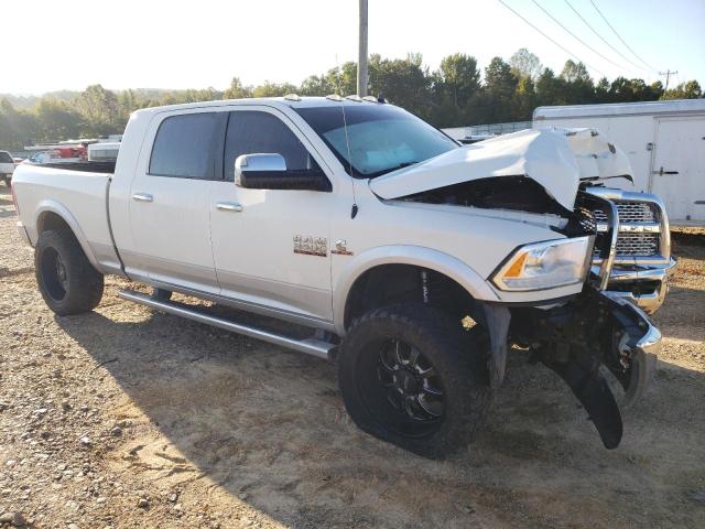 3C63R3ML5JG393393 - 2018 RAM 3500 LARAMIE WHITE photo 4