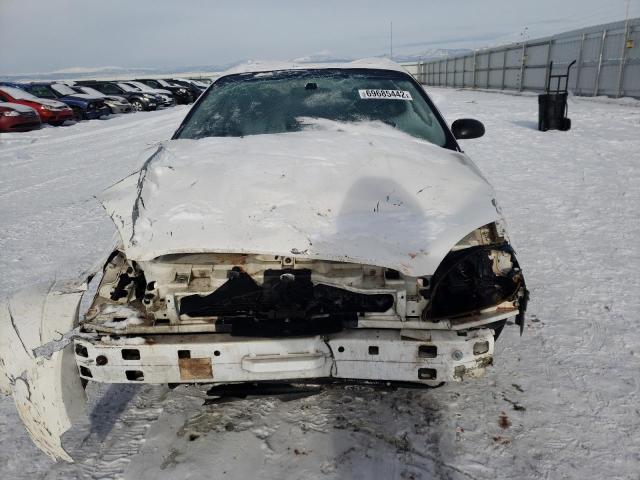 1FAHP52U61A214066 - 2001 FORD TAURUS LX WHITE photo 5