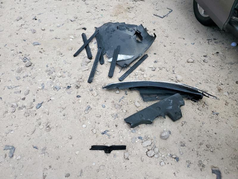 5TDKK3DC6BS116246 - 2011 TOYOTA SIENNA LE ნაცრისფერი ფოტო 13