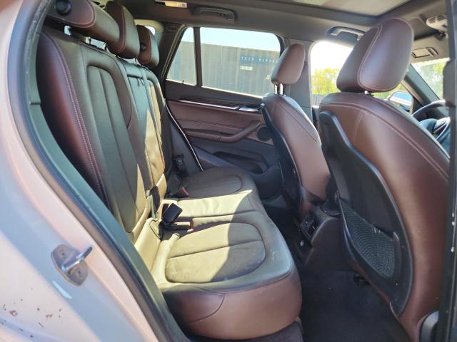 WBXHT3C33J5F92358 - 2018 BMW X1 XDRIVE28I WHITE photo 10