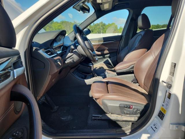 WBXHT3C33J5F92358 - 2018 BMW X1 XDRIVE28I WHITE photo 12