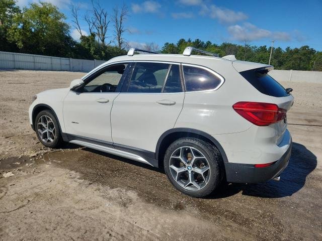 WBXHT3C33J5F92358 - 2018 BMW X1 XDRIVE28I WHITE photo 2
