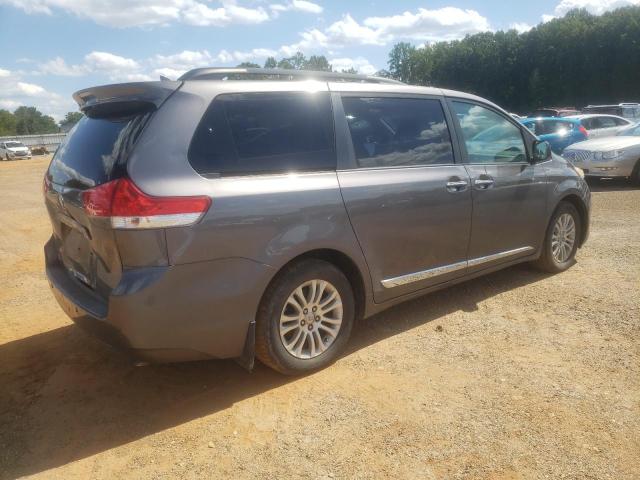 5TDYK3DC6CS194635 - 2012 TOYOTA SIENNA XLE GRAY photo 3