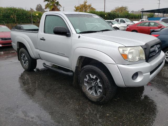 5TENX4GN9AZ682856 - 2010 TOYOTA TACOMA PRERUNNER SILVER photo 4