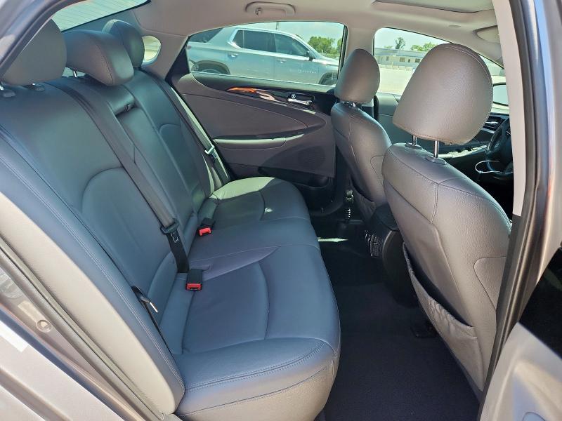 5NPEC4ABXBH210549 - 2011 HYUNDAI SONATA SE 灰色 照片 10