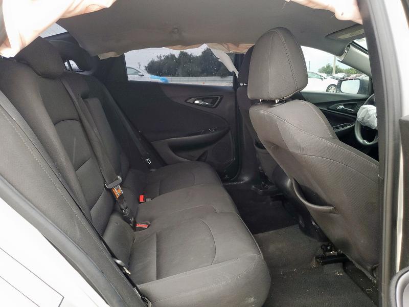 1G1ZB5ST1JF243037 - 2018 CHEVROLET MALIBU LS Күміс фото 10