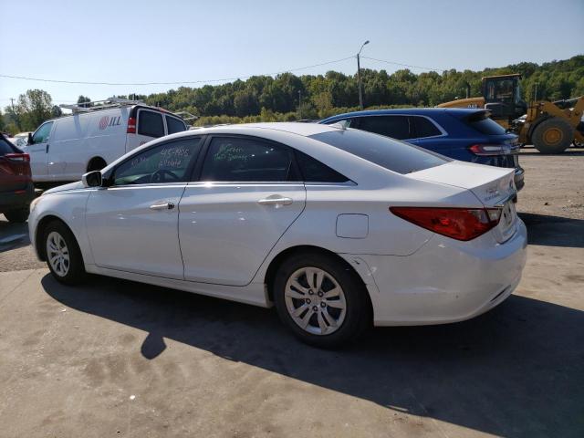 5NPEB4AC9CH341405 - 2012 HYUNDAI SONATA GLS WHITE photo 2