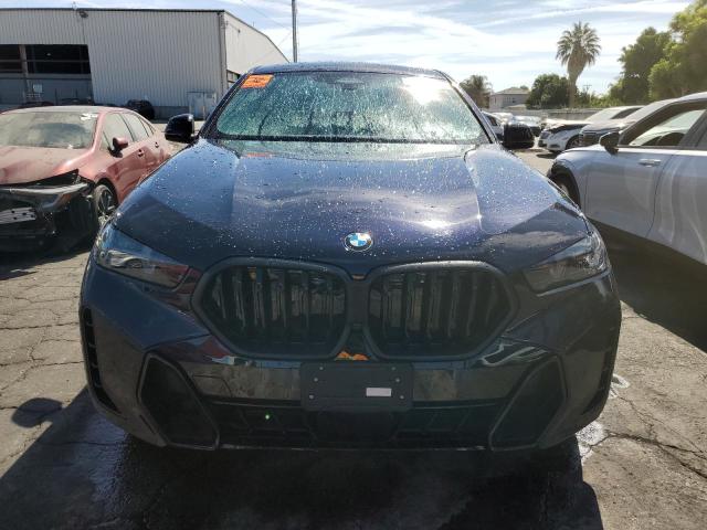 5UX33EX02S9Z70551 - 2025 BMW X6 XDRIVE40I BLUE photo 5