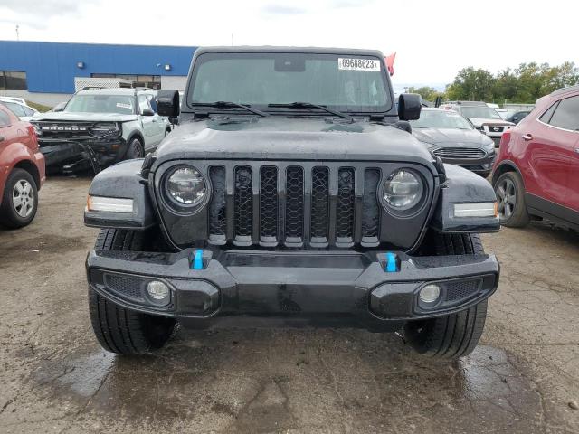 1C4JJXP69MW809732 - 2021 JEEP WRANGLER U SAHARA 4XE BLACK photo 5