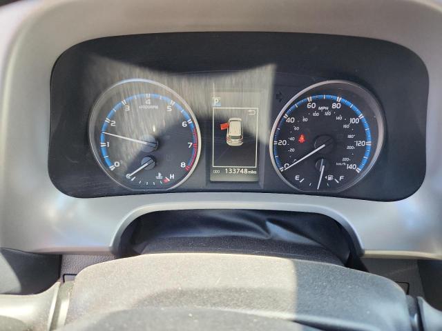 2T3BFREV8HW671407 - 2017 TOYOTA RAV4 LE მუქწითელი ფოტო 9