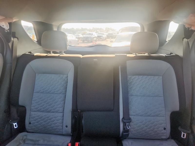 3GNAXHEV5JS628933 - 2018 CHEVROLET EQUINOX LS 银色 照片 10