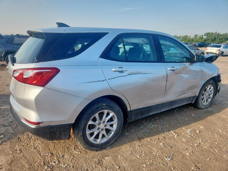 3GNAXHEV5JS628933 - 2018 CHEVROLET EQUINOX LS 银色 照片 3