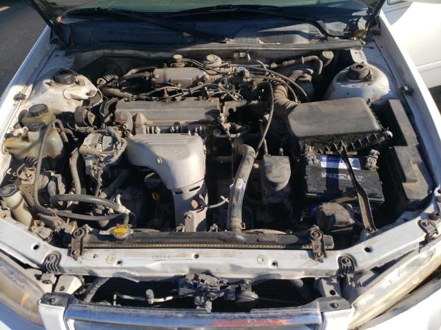 4T1BG22K61U767663 - 2001 TOYOTA CAMRY CE WHITE photo 11