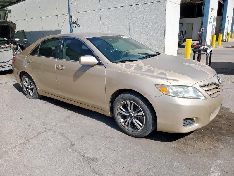 4T1BF3EK7BU726626 - 2011 TOYOTA CAMRY BASE Золотий фото 4