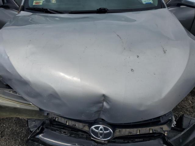 4T1BF1FK5GU138900 - 2016 TOYOTA CAMRY LE Gümüş foto 11