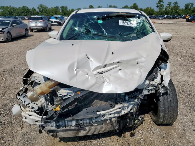 1FMCU0H97DUC56876 - 2013 FORD ESCAPE SEL WHITE photo 5