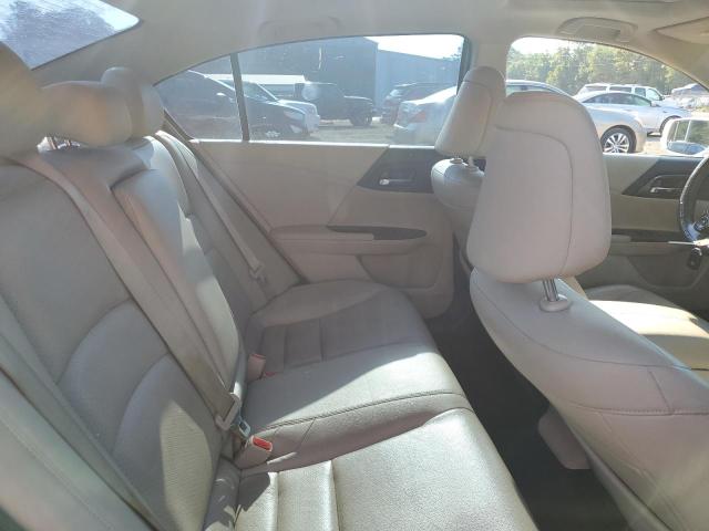 1HGCR3F89GA006774 - 2016 HONDA ACCORD EXL WHITE photo 10