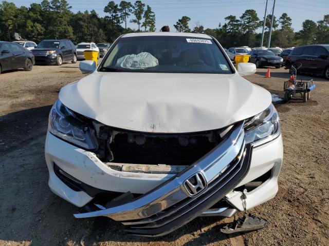 1HGCR3F89GA006774 - 2016 HONDA ACCORD EXL WHITE photo 5