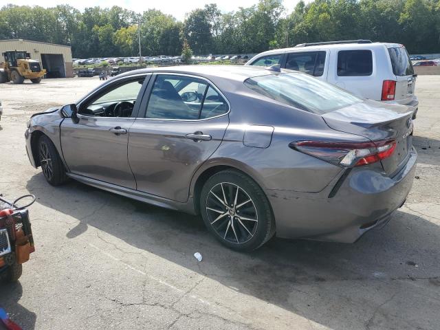 4T1G11BK2NU054850 - 2022 TOYOTA CAMRY SE ნაცრისფერი ფოტო 2