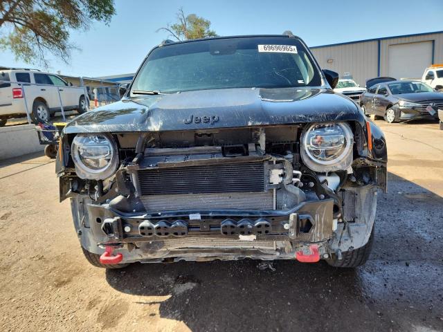 ZACNJDC14PPP13371 - 2023 JEEP RENEGADE TRAILHAWK BLACK photo 5