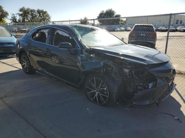 4T1G11AK4PU826334 - 2023 TOYOTA CAMRY SE NIGHT SHADE BLACK photo 4