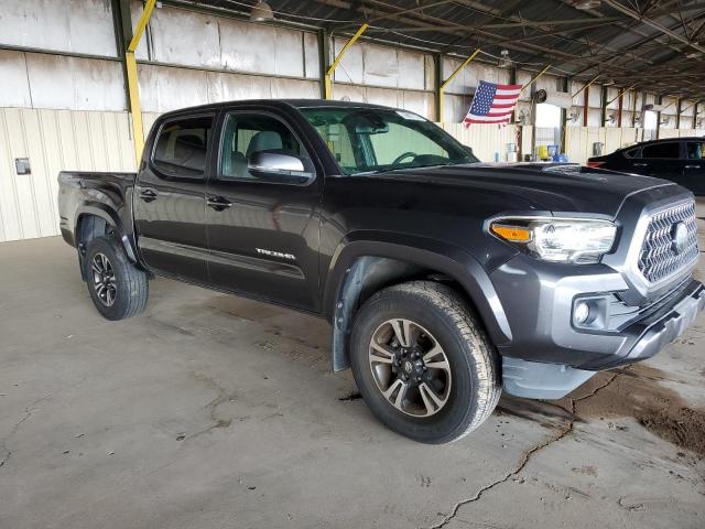 3TMAZ5CN3JM075966 - 2018 TOYOTA TACOMA DOUBLE CAB Gri fotoğraf 4