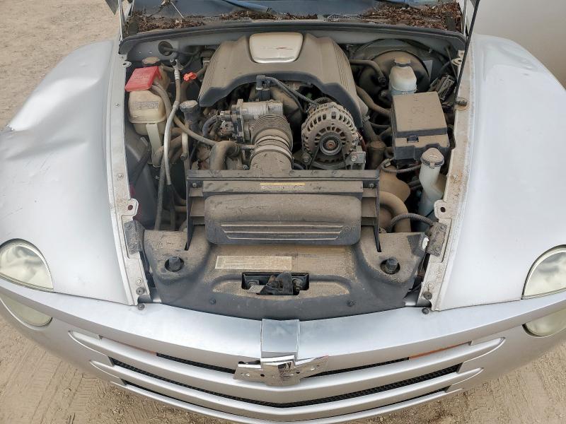 1GCES14P84B106378 - 2004 CHEVROLET SSR 银色 照片 11