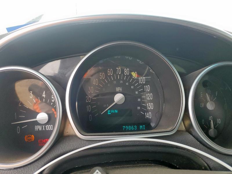 1GCES14P84B106378 - 2004 CHEVROLET SSR 银色 照片 9