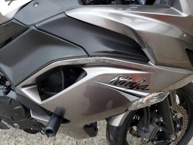 ML5EXEM13MDA33992 - 2021 KAWASAKI EX650 M GRAY photo 9