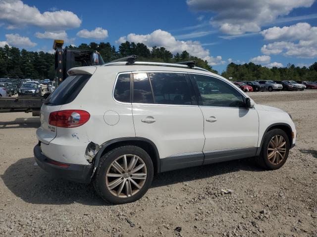 WVGBV3AX3DW613249 - 2013 VOLKSWAGEN TIGUAN S თეთრი ფოტო 3