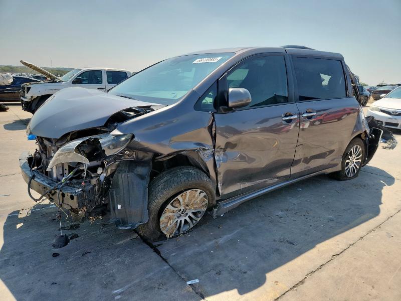 2020 TOYOTA SIENNA XLE, 