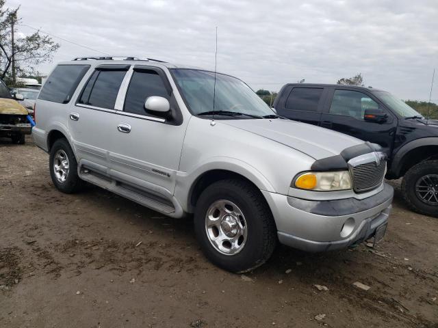 5LMPU28L3WLJ25667 - 1998 LINCOLN NAVIGATOR 灰色 照片 4