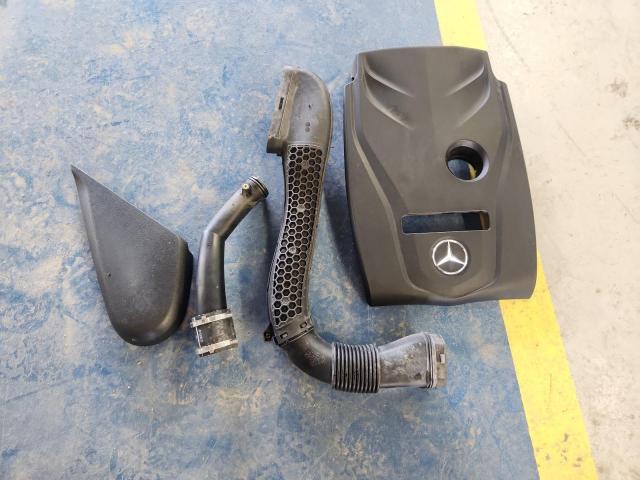 WDC0G4KB7HF214729 - 2017 MERCEDES-BENZ GLC 300 4MATIC BLUE photo 13