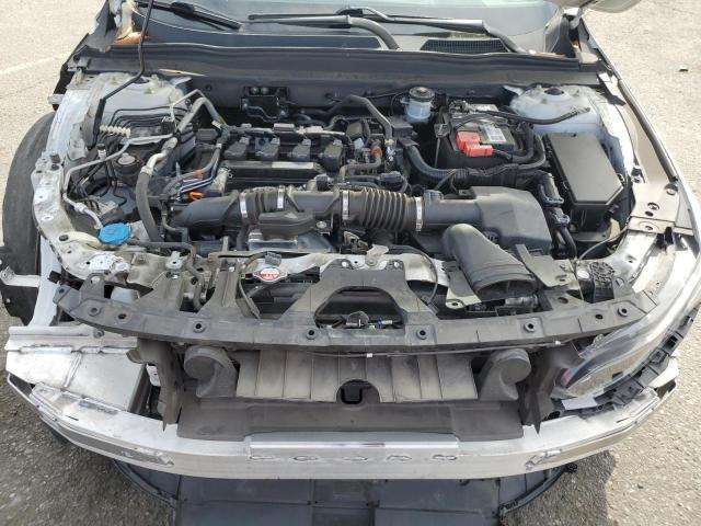 1HGCV1F96JA108548 - 2018 HONDA ACCORD TOURING Белый фото 11