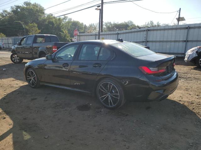 3MW5U9J05M8B51017 - 2021 BMW M340XI BLACK photo 2