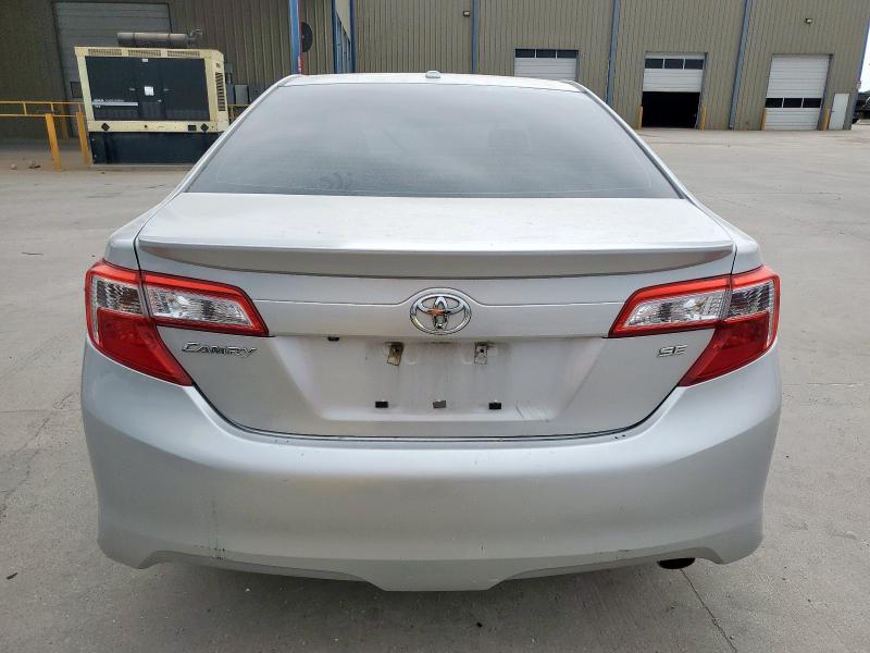4T1BF1FKXCU569775 - 2012 TOYOTA CAMRY BASE SILVER photo 6