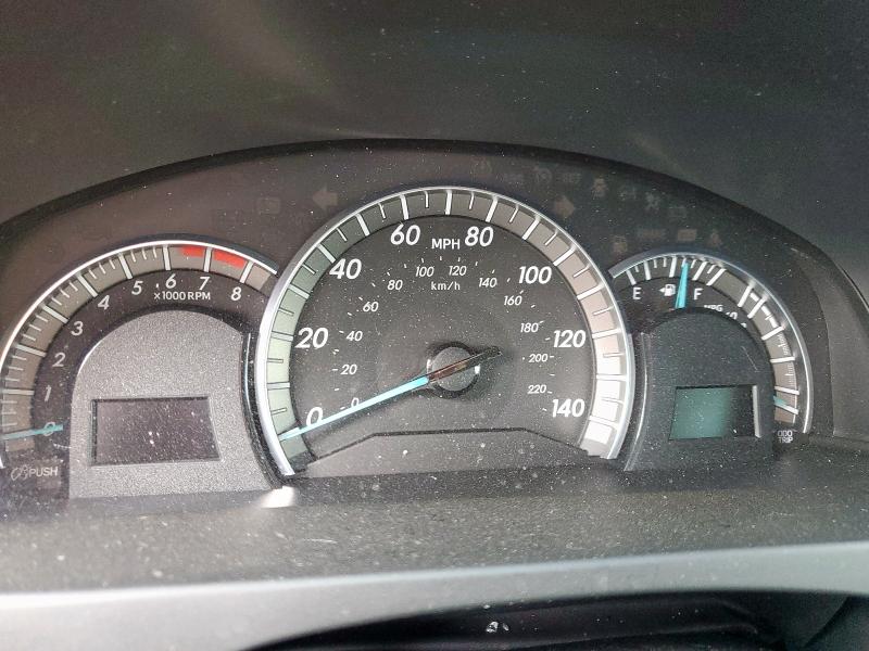 4T1BF1FKXCU569775 - 2012 TOYOTA CAMRY BASE SILVER photo 9