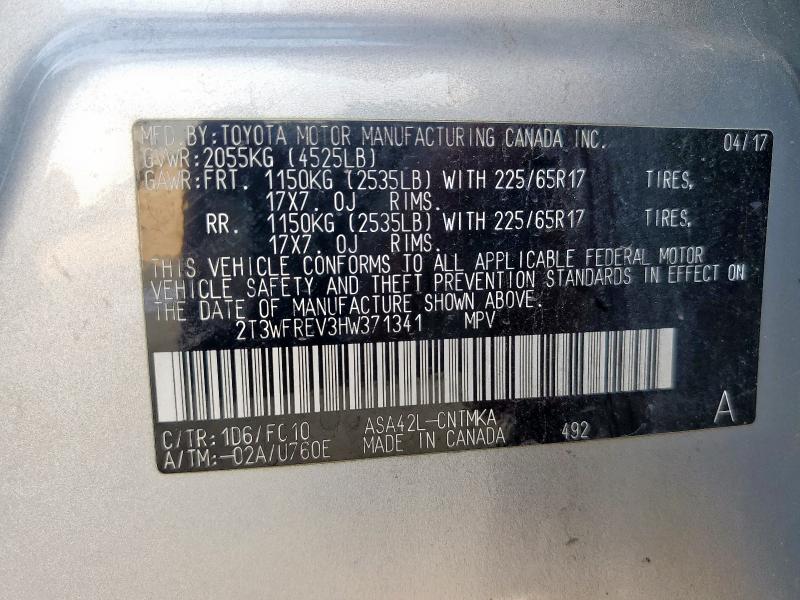 2T3WFREV3HW371341 - 2017 TOYOTA RAV4 XLE Сріблястий фото 12