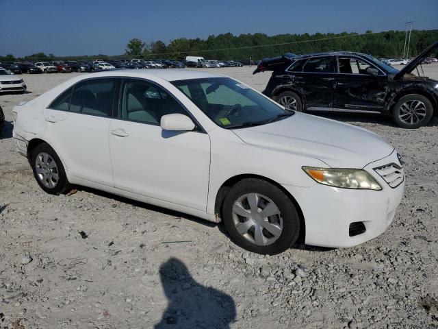 4T1BF3EK8AU568859 - 2010 TOYOTA CAMRY BASE თეთრი ფოტო 4