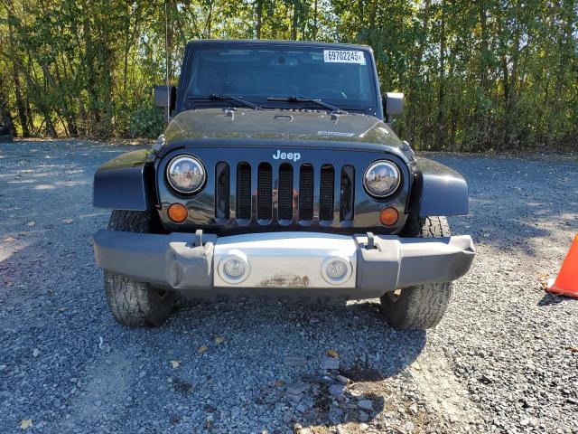 1C4BJWEGXDL548283 - 2013 JEEP WRANGLER U SAHARA 黑色 照片 5