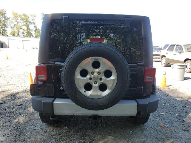 1C4BJWEGXDL548283 - 2013 JEEP WRANGLER U SAHARA 黑色 照片 6